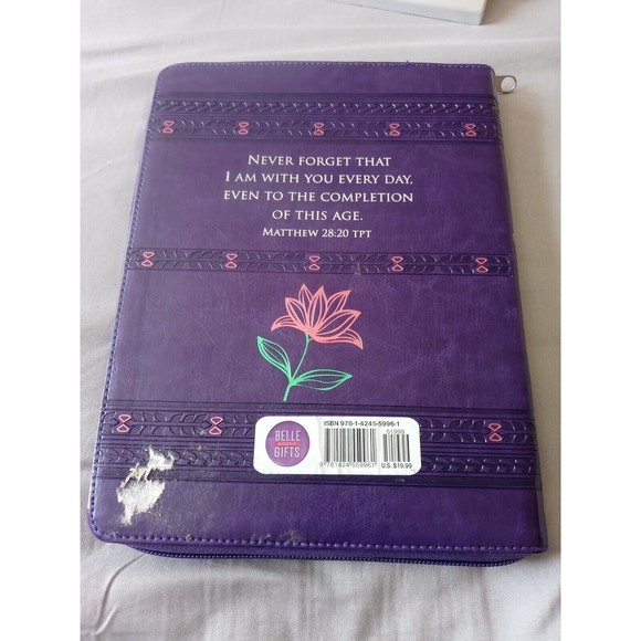 God Is Always With Me Ziparound Devotional (Faux Leather) - Engaging Devotion - Picture 2 of 8